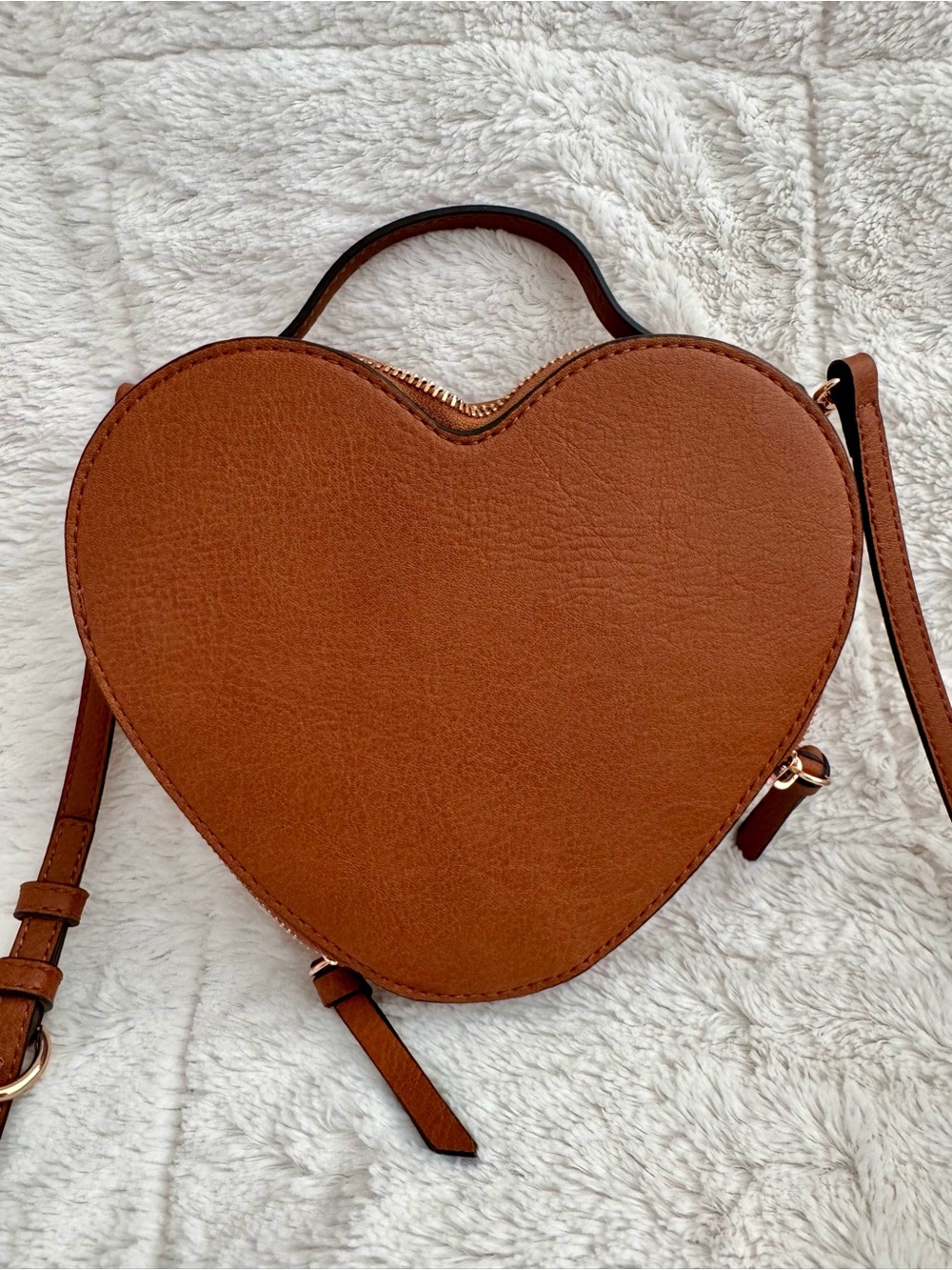 LC Lauren Conrad Brown Heart Crossbody Bag